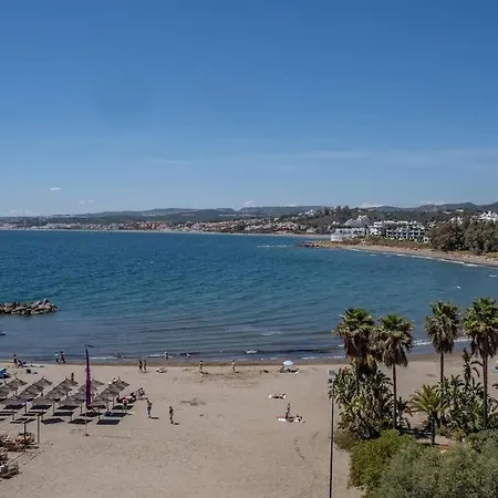 Apartman Stunning Penthouse On Golf Course With Sea Views *